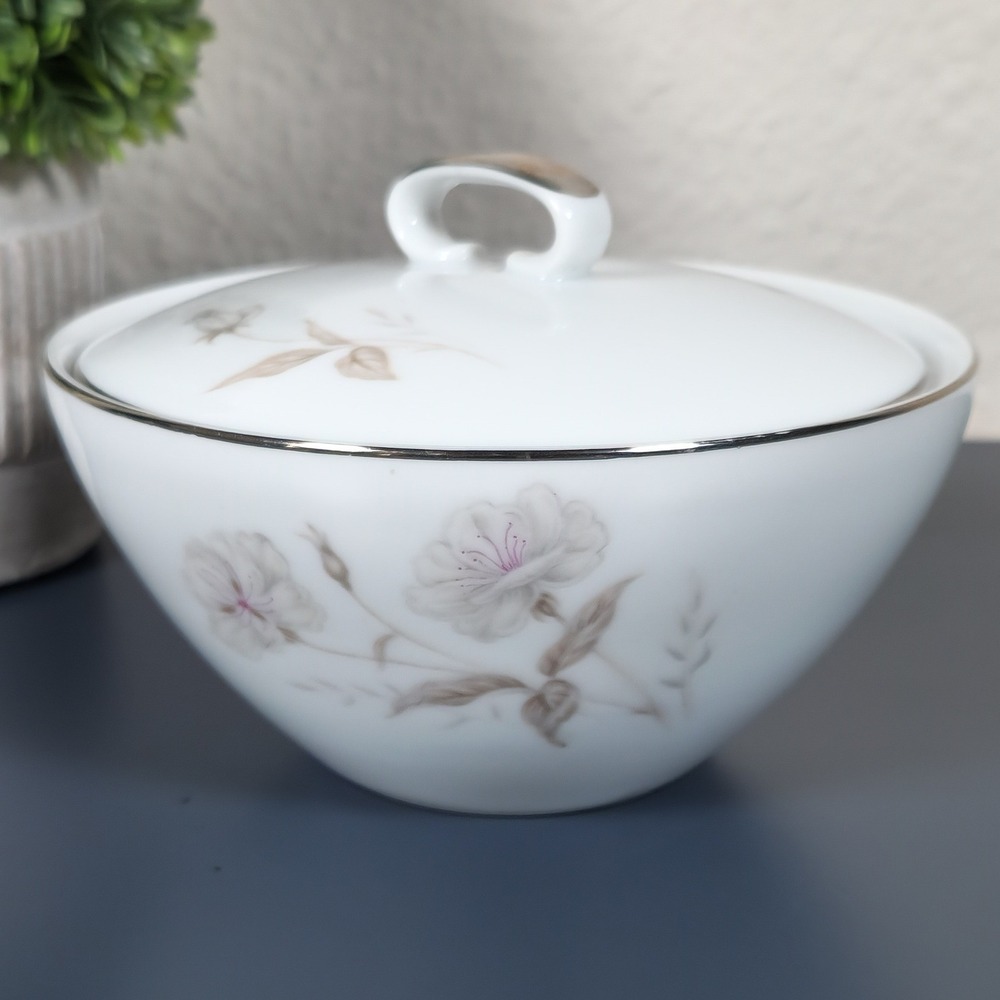 VTG Mikasa Harmony 6153 Fine China Sugar Bowl w/Lid Platinum Trim Japan Yamato